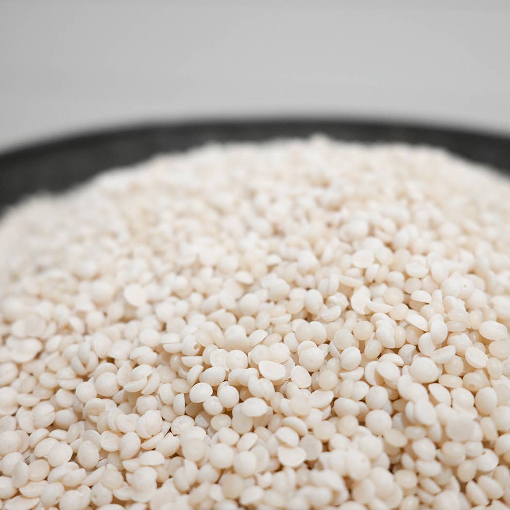 Soy Wax Scented Beads - 2lb Refill for A La Carte Candle Bar: Peaches & Poppies