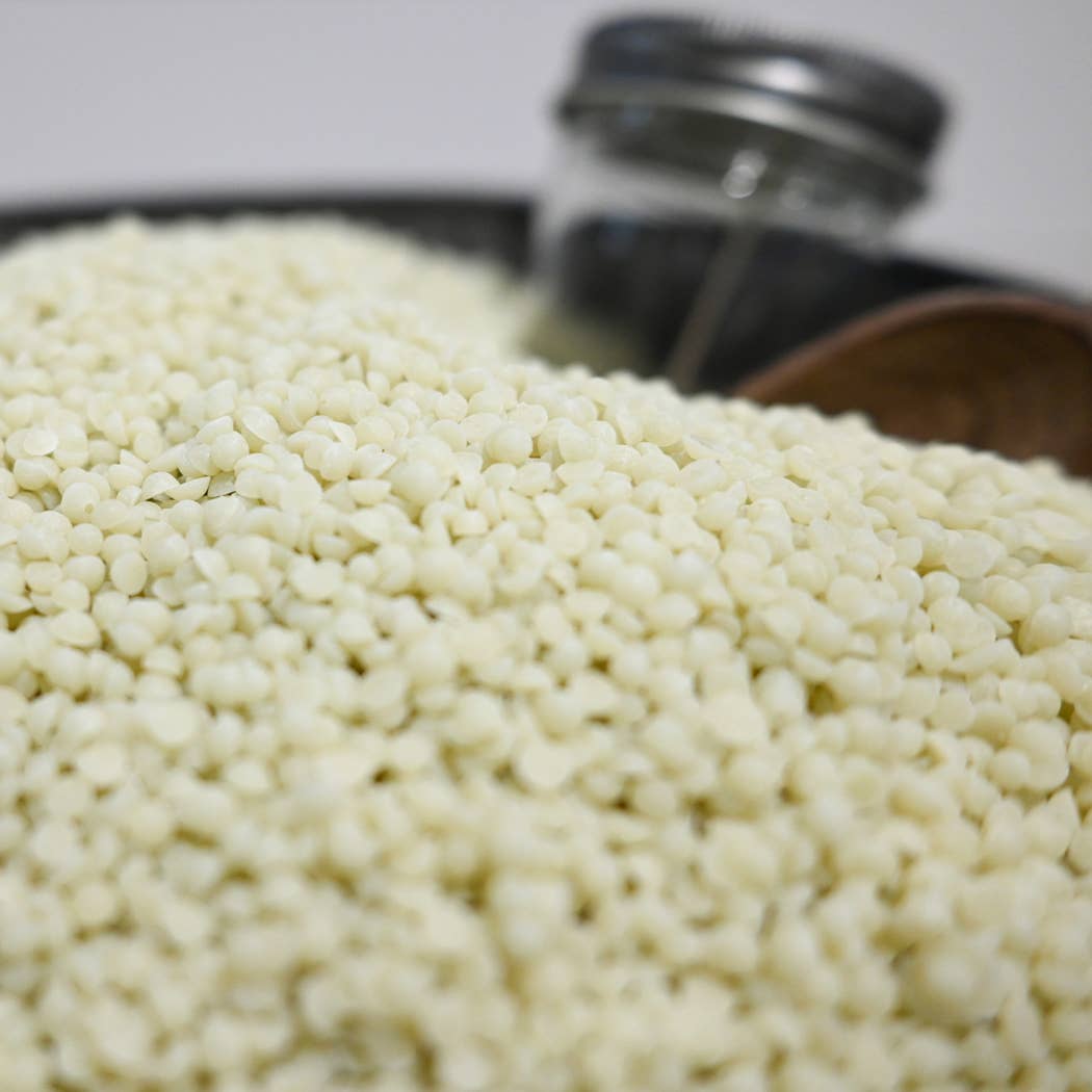 Soy Wax Scented Beads - 2lb Refill for A La Carte Candle Bar: Oatmeal Milk & Honey